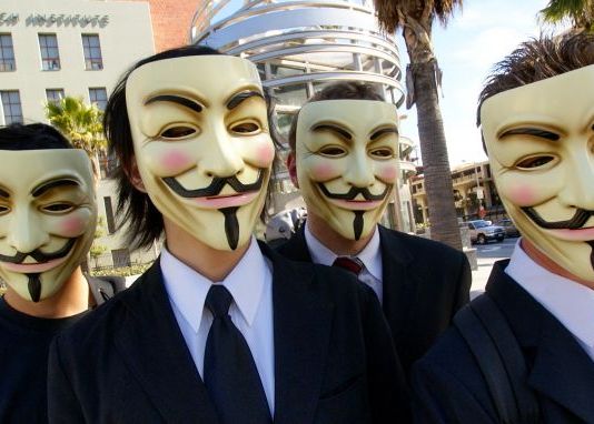 PlayStationNetwork dat jos de hackerii de la Anonymous Playstationnetwork Dat Jos De Hackerii De La Anonymous