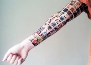 O femeie si-a tatuat pe brat pozele prietenilor de pe Facebook O Femeie Si A Tatuat Pe Brat Pozele Prietenilor De Pe Facebook