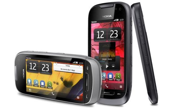 Nokia 701, smartphone-ul cu Symbian Belle si camera foto de 8 megapixeli Nokia 701 Smartphone Ul Cu Symbian Belle Si Camera Foto De 8 Megapixeli