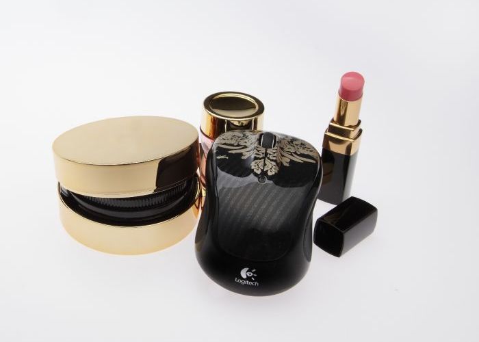 Birou la feminin. Cum sa-ti personalizezi spatiul de lucru cu accesorii cu gust Birou La Feminin Cum Sa Ti Personalizezi Spatiul De Lucru Cu Accesorii Cu Gust