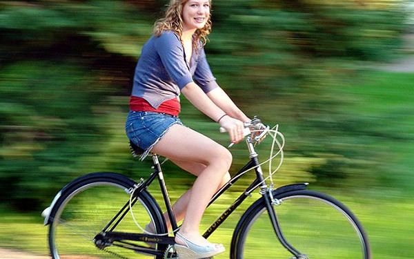 Edge 200, un gadget stilat pentru fitness si ciclism Edge 200 Un Gadget Stilat Pentru Fitness Si Ciclism 6