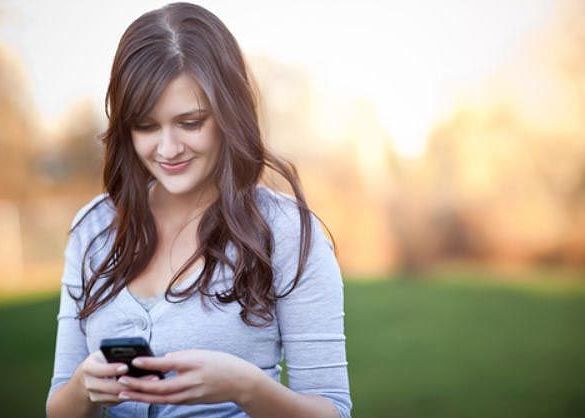 SMS-urile ne imbolnavesc la propriu Sms Urile Ne Imbolnavesc La Propriu