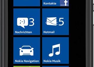 VIDEO Nokia lanseaza miercuri un telefon beton, care ar putea bate fara drept de apel iPhone 4S si Galaxy S II! Vezi aici specificatiile! Video Nokia 800 Sun Arma Secreta A Finlandezilor In Lupta Cu Iphone Si Galaxy S Ii