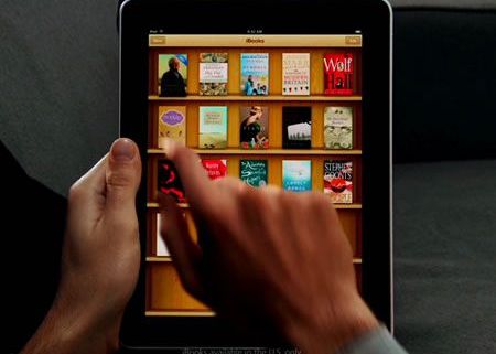 Tabletele si eReader-ele sunt mai grele, daca stocam in ele mai multa informatie Tabletele Si Ereader Ele Sunt Mai Grele Daca Stocam In Ele Mai Multa Informatie