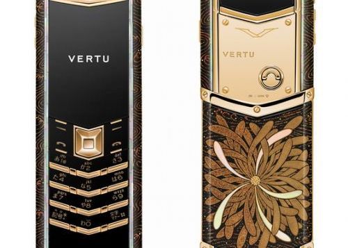 Dezastru la Nokia? Finlandezii vand brandul de lux Vertu Dezastru La Nokia Finlandezii Vand Brandul De Lux Vertu