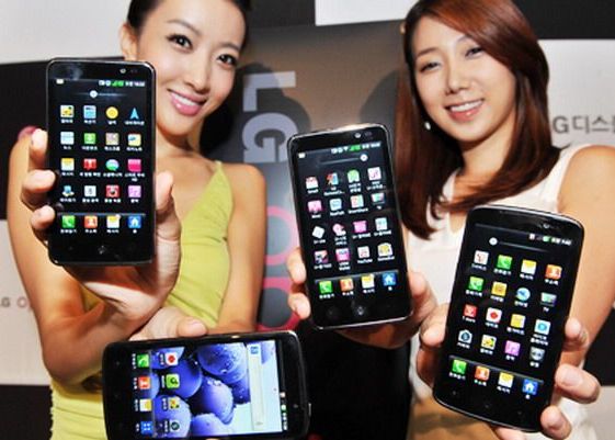 Cele mai noi smartphone-uri vin la marele targ de tehnologie din Las Vegas Cele Mai Noi Smartphone Uri Vin La Marele Targ De Tehnologie Din Las Vegas