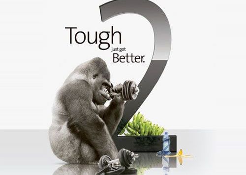 Gorilla Glass 2, cea mai rezistenta sticla din lume! Sari pe ea si nu se sparge VIDEO Gorilla Glass Cea Mai Rezistenta Sticla Din Lume Sari Pe Ea Si Nu Se Sparge Video