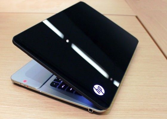 Laptopul de sticla. Cum spera HP sa isi faca loc pe piata ultrabook-urilor VIDEO Laptopul De Sticla Cum Spera Hp Sa Isi Faca Loc Pe Piata Ultrabook Urilor Video