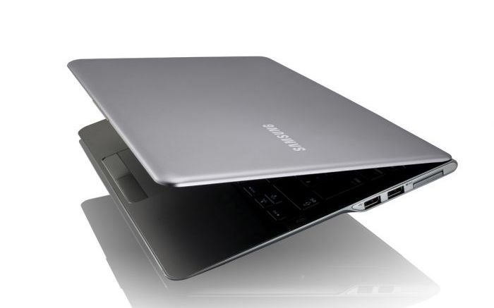 Cat de ultra poate fi un ultrabook de la Samsung? Cat De Ultra Poate Fi Un Ultrabook De La Samsung