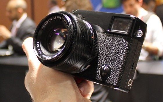 Fujifilm X-Pro 1. Cel mai bun aparat foto de la CES, lansat in Romania in premiera pe Europa de Est Fujifilm X Pro 1 Cel Mai Bun Aparat Foto De La Ces Lansat In Romania In Premiera Pe Europa De Est