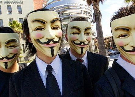 Hackerii se razbuna dupa blocarea Megaupload. Cu un click esti parte din atacul Anonymous Hackerii Se Razbuna Dupa Blocarea Megaupload Cu Un Singur Click Poa Loti Fi Parte Din Atacul Celor De