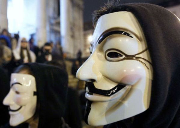 Hackerii de la Anonymous vor sa lase lumea fara Internet Hackerii De La Anonymous Vor Sa Lase Lumea Fara Internet