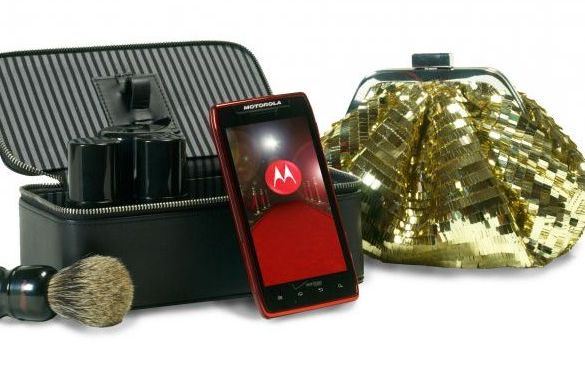 Motorola Droid Razr Maxx Red Carpet Motorola Droid Razr Maxx Se Pegateste Covorul Rosu De La Barcelona 2
