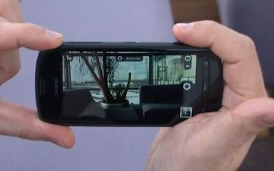 VIDEO Hands-On Nokia 808 PureView. Vezi cum arata celebrul smartphone cu camera de 41 MP