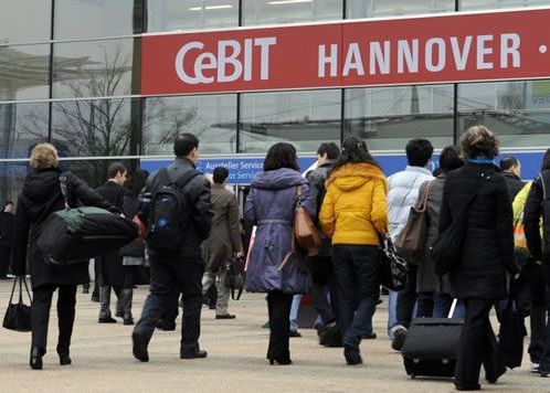 Cel mai mare salon IT s-a deschis la Hanovra. Solutii pentru securizarea datelor in lumea digitala Cel Mai Mare Salon It S A Deschis La Hanovra Solutii Pentru Securizarea Datelor In Lumea Digitala