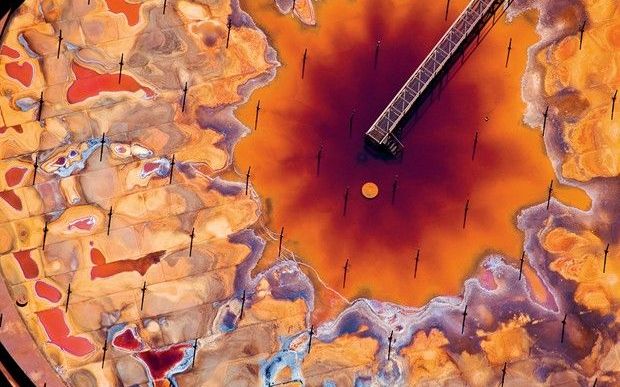 Adevarul trist din spatele unor imagini spectaculoase Deseuri Toxice