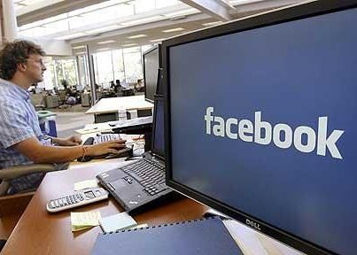 Facebook dauneaza grav sanatatii. Verdictul dureros dat de medici Facebook Dauneaza Grav Sanatatii Verdictul Dureros Dat De Medici
