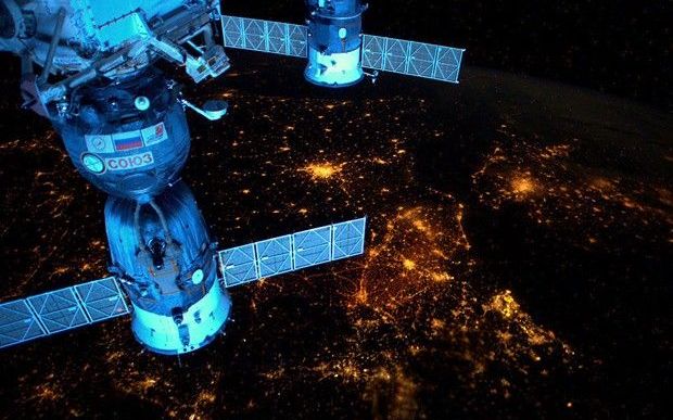 Pamantul, spectaculos! Cele mai frumoase imagini realizate de pe orbita Pamantul Spectaculos Cele Mai Frumoase Imagini Realizate De Pe Orbita 1