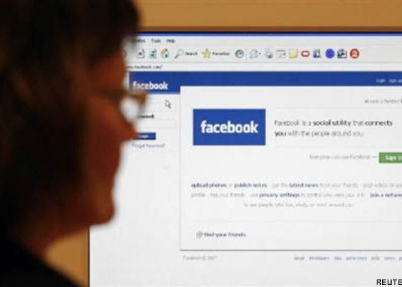 Cel mai prost hot din lume! Ce tampenie maxima a facut pe Facebook Cel Mai Prost Hot Din Lume Ce Tampenie Maxima A Scris Pe Facebook