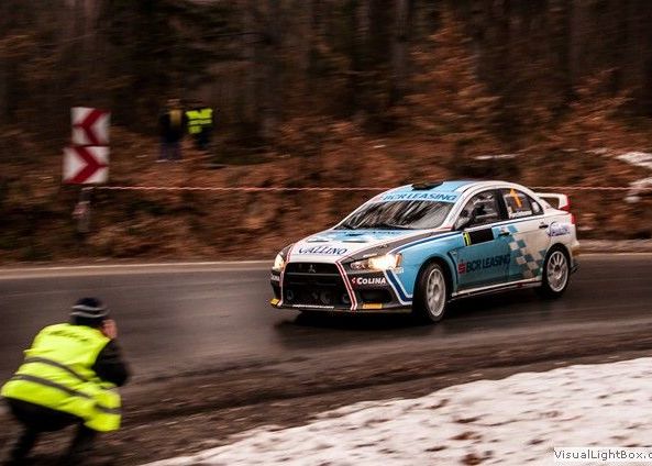 Gadgeturile unui campion de raliu, testate la iLikeIT. VIDEO Gadgeturile Unui Campion De Raliu Testate La Ilikeit Video