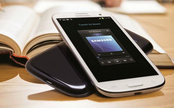 George Buhnici s-a jucat o saptamana cu Galaxy S III. Concluziile unui review riguros George Buhnici S A Jucat O Saptamana Cu Galaxy S Iii Concluziile Unui Review Riguros