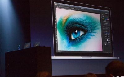 Apple lanseaza cel mai frumos calculator facut vreodata