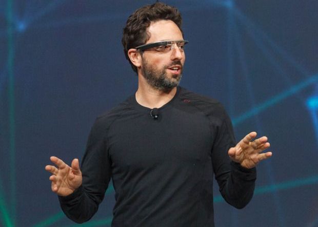 ochelarii Google Video Ochelarii Inteligenti Google Sunt Aproape De Lansare