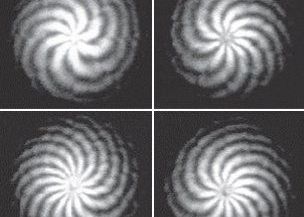 Downloadeaza 70 de DVD-uri pe secunda cu ajutorul “luminii rasucite” Downloadeaza 70 De Dvd Uri Pe Secunda Cu Ajutorul Ldquo Luminii Rasucite Rdquo 2