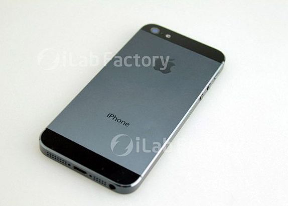 Asta sa fie iPhone 5? Cele mai credibile poze aparute pana acum Asta Sa Fie Iphone 5 Cele Mai Credibile Poze Aparute Pana Acum