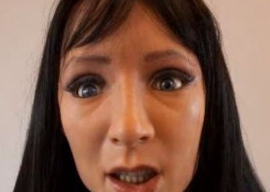 Cat de departe a ajuns azi tehnologia androizilor si cat de greu mai pot fi deosebiti de oameni Cat De Departe A Ajuns Azi Tehnologia Androzilor Si Cat De Greu Mai Pot Fi Deosebiti De Oameni