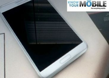 Proiectul viitor de la Samsung. Primele imagini cu super-gadgetul cu ecran de 5,5 inch Proiectul Urmator De La Samsung Primele Imagini Cu Gadgetul Cu Ecran De 5 5 Inch