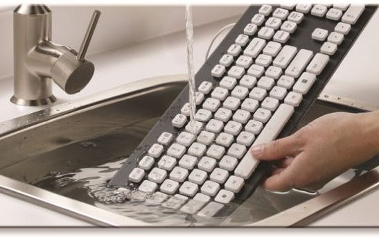 Logitech lanseaza tastatura lavabila, care se curata in chiuveta Logitech Lanseaza Tastatura Lavabila Care Se Curata In Chiuveta 2