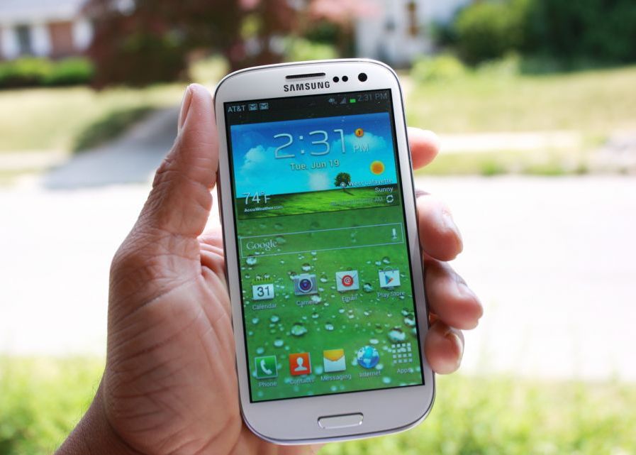 Apple vrea sa interzica in SUA Galaxy S III si alte modele de la Samsung Apple Vrea Sa Interzica In Sua Galaxy S Iii Si Alte Modele De La Samsung