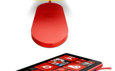 FOTO: Nokia revolutioneaza telefoanele mobile. Lumia 920 si Lumia 820 se vor incarca PRIN AER