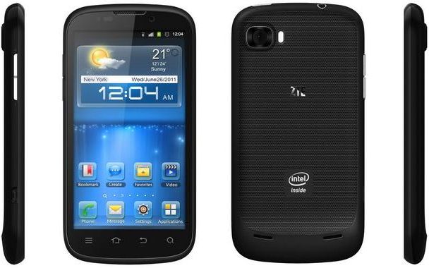 ZTE Grand X IN Chinezii Au Adus La Berlin Primul Smartphone Cu Android Si Procesor Intel