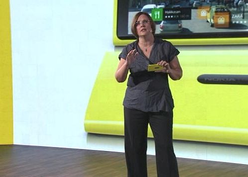 LIVE TEXT Lansare Nokia Lumia 920 si Lumia 820 Nokia Prezinta Azi Noile Telefoane Lumia Urmareste Lansarea In Direct 10