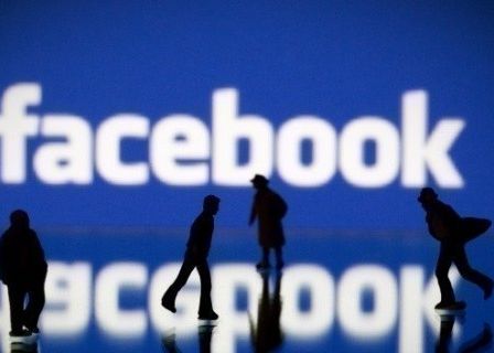 Problema la Facebook: un bug face ca mesajele private sa apara pe Wall Problema La Facebook Un Bug Face Ca Mesajele Private Sa Apara Pe Wall