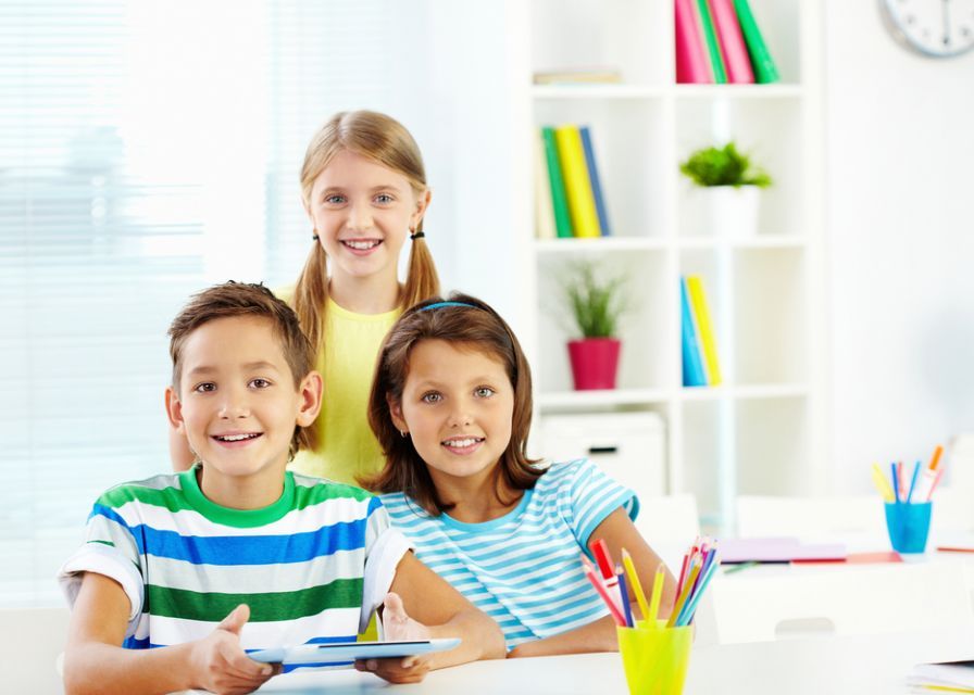 Cele mai bune aplicatii pentru telefon si tableta destinate elevilor si studentilor Topul Celor Mai Utile Aplicatii Mobile Pentru Elevi Si Studenti