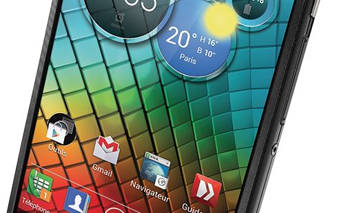 Motorola RAZR i Cu 40 Mai Performant Decat Iphone Google Anunta Motorola Razr I Cel Mai Rapid Smartphone Din Lume Cu Tehnologie 2