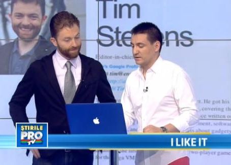 Tim Stevens George Buhnici Tim Stevens De La Engadget A Dezvaluit Secretele Noului Ipad Mini La Ilike It Cu George Buhnici