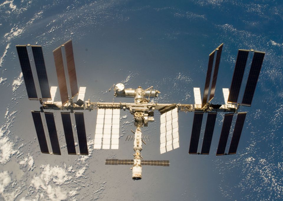 Viata pe Statia Spatiala Internationala, singura noastra locuinta din spatiu Statia Spatiala Internationala Singura Noastra Locuinta Din Spatiu