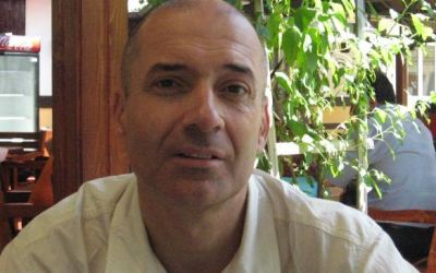 Interviu cu Ovidiu Bufnila, scriitor SF. Riscam sa avem o apocalipsa a robotilor?