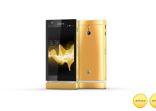 Telefonul inventat special pentru Mutu. Un om obisnuit n-ar da banii pe asa ceva Telefonul Inventat Special Pentru Mutu Un Om Obisnuit N Ar Da Banii Pe Asa Ceva