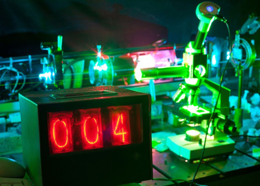 Laserul de la Magurele va duce teoriile fizice la extrem, insa nu va fi Razboiul Stelelor Laserul De La Magurele Va Duce Teoriile Fizice La Extrem Insa Nu Va Fi Razboiul Stelelor