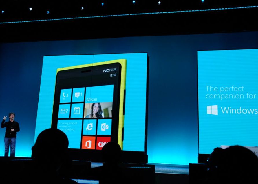 Windows Phone 8 Windows Phone 8 Primele Bug Uri Ce Problema Au Telefoanele Cu Wp8