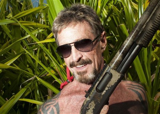 Informaticianul de geniu John McAfee, arestat intr-un final John Mcafee Arestat Intr Un Final