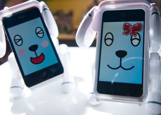 Apple pregateste un nou iPhone pentru 2013. Programatorii au pus mana pe primele informatii Apple Pregateste Un Nou Iphone Pentru 2013 Programatorii Au Pus Mana Pe Primele Informatii