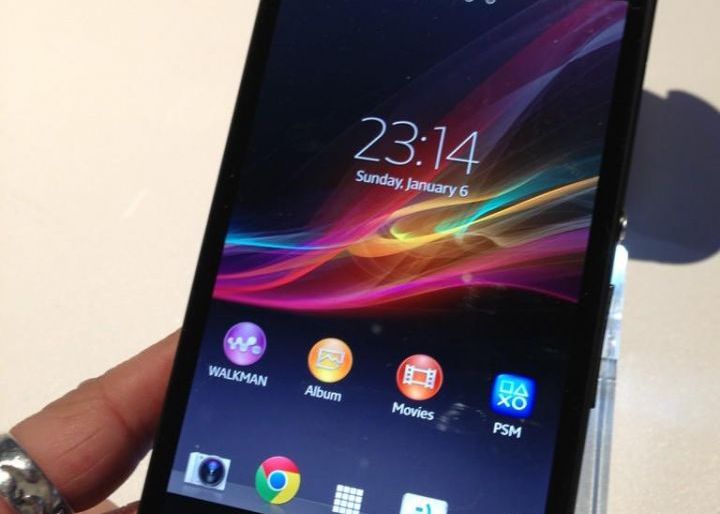 Sony Xperia Z Xperia Z Primele Fotografii Cu Supertelefonul Sony De La Ces 2013
