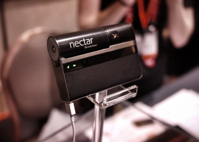 Era bateriilor descarcate a apus. Nectar, inventia de la CES care iti incarca telefonul pentru doua saptamani Era Bateriilor Descarcate A Apus Nectar Inventia De La Ces Care Iti Incarca Telefonul Pentru 14 Zile