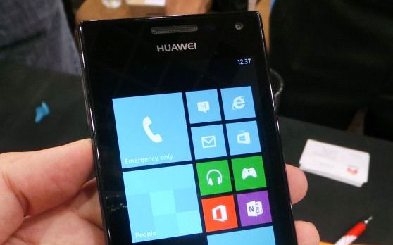 Huawei Ascend W1, primul smartphone chinezesc cu Windows Phone 8 Huawei Ascend W1 Primul Smartphone Chinezesc Cu Windows Phone 8 4